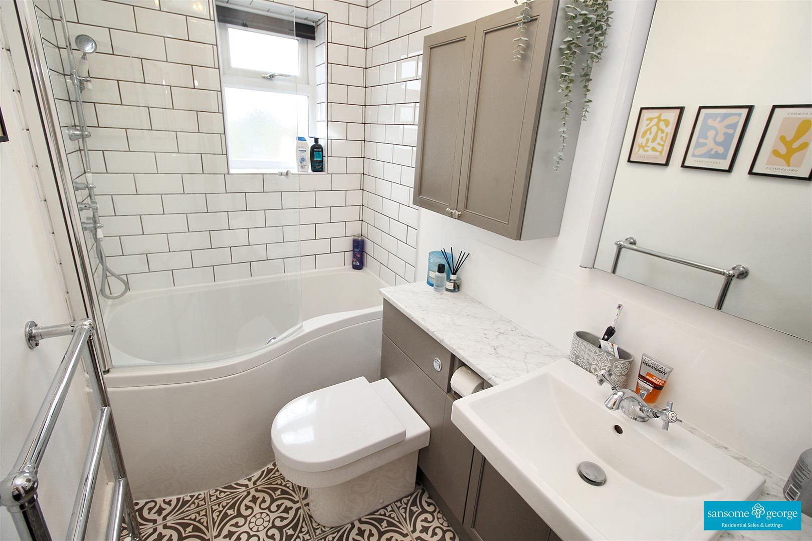Warley Rise, Tilehurst, Reading